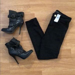 AE Black Hi-Rise Jeggings 👖Size 00 Short